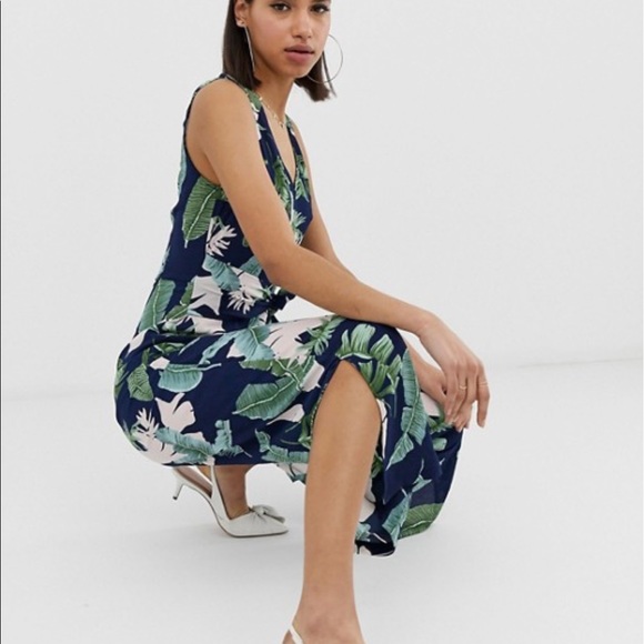 ๐HP๐NWT Palm Print Jumpsuit by AX PARIS ASOS - Picture 2 of 6